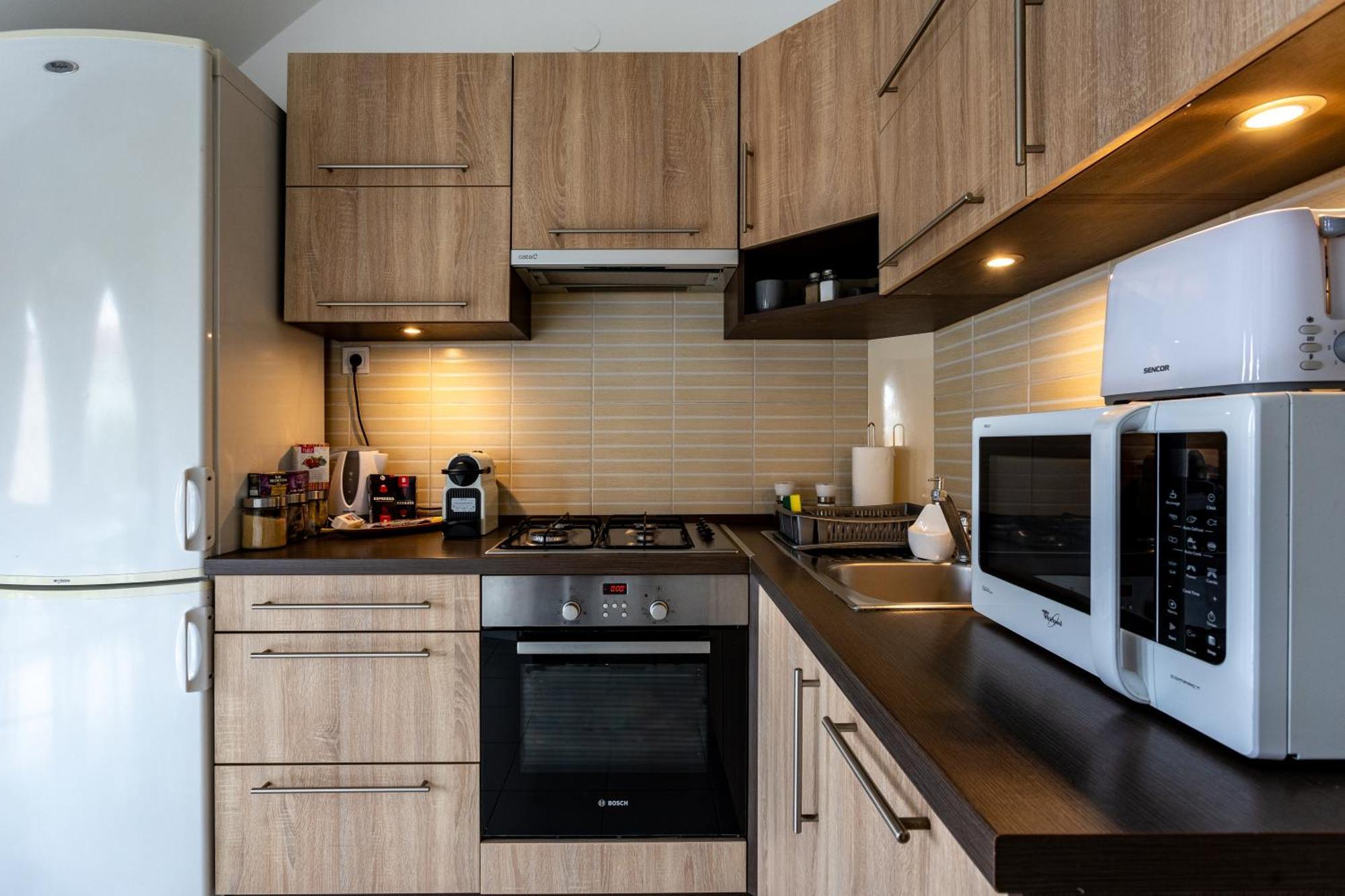 Six Corners - Bright Corner Apartment Pécs